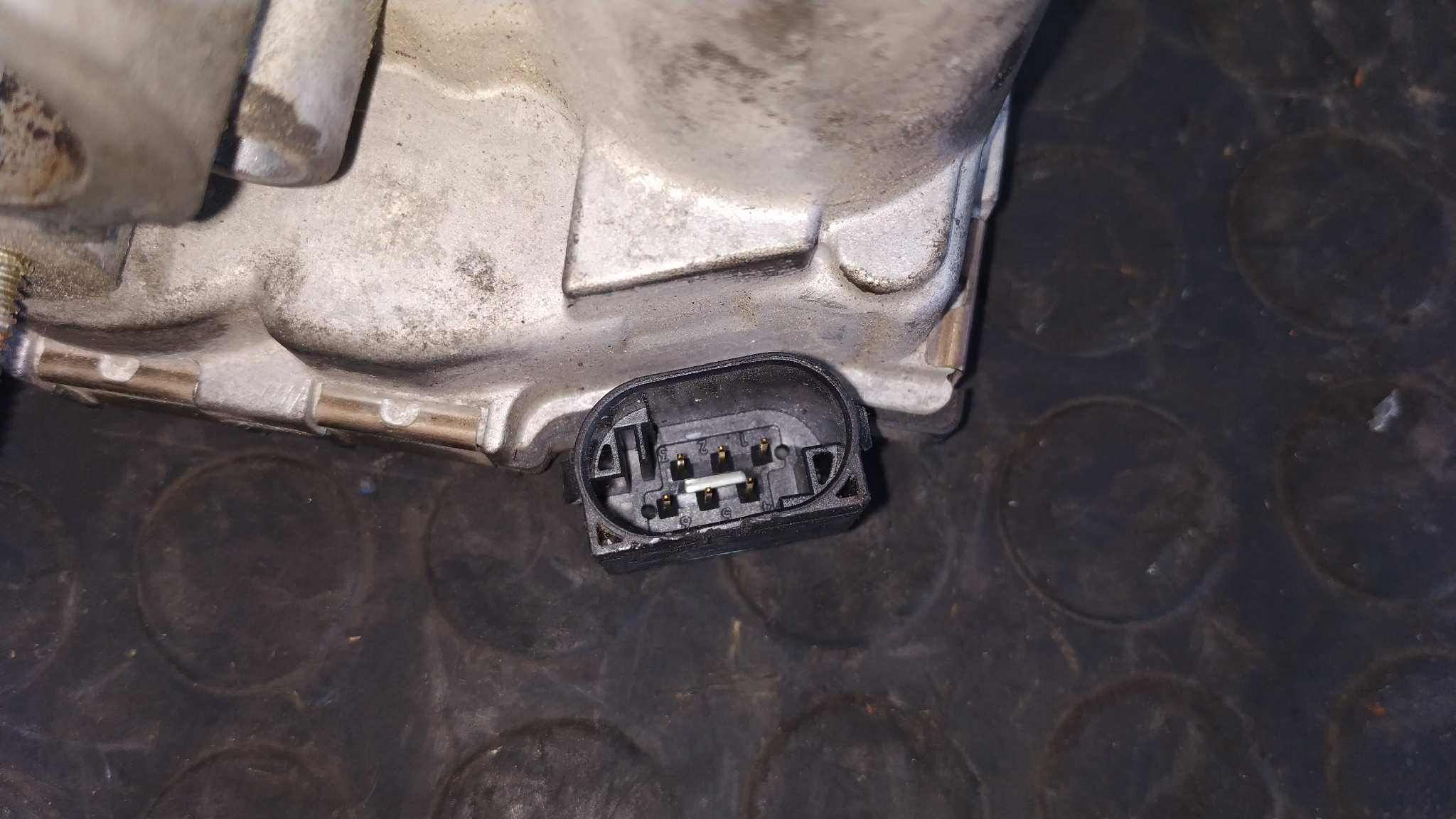 CAJA MARIPOSA OPEL AGILA - vista 4