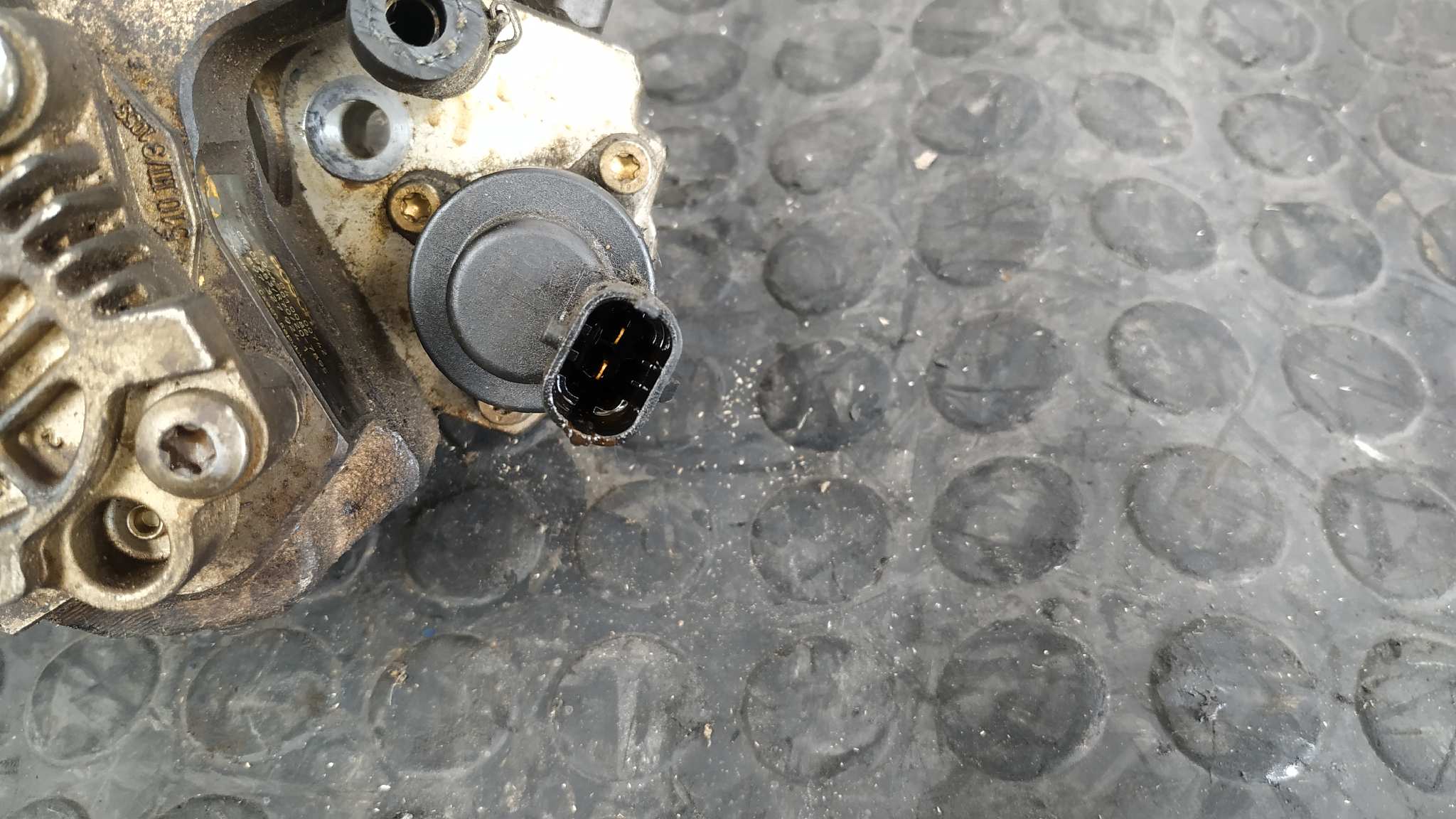 BOMBA INYECCION OPEL ASTRA H - vista 4