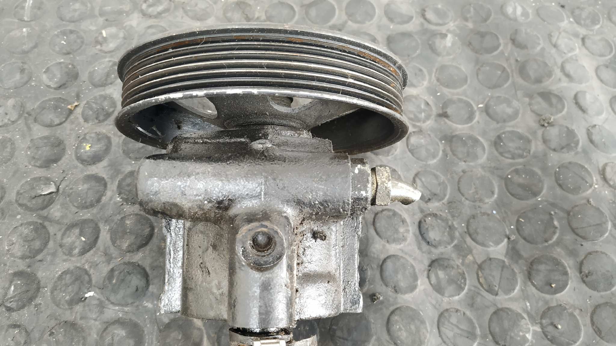 BOMBA DIRECCION OPEL TIGRA 1.6 - vista 6