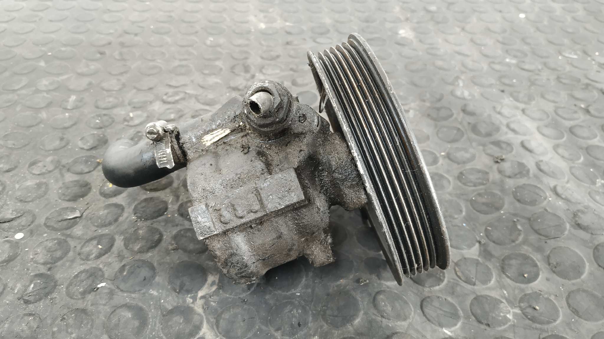 BOMBA DIRECCION OPEL TIGRA 1.6 - vista 2