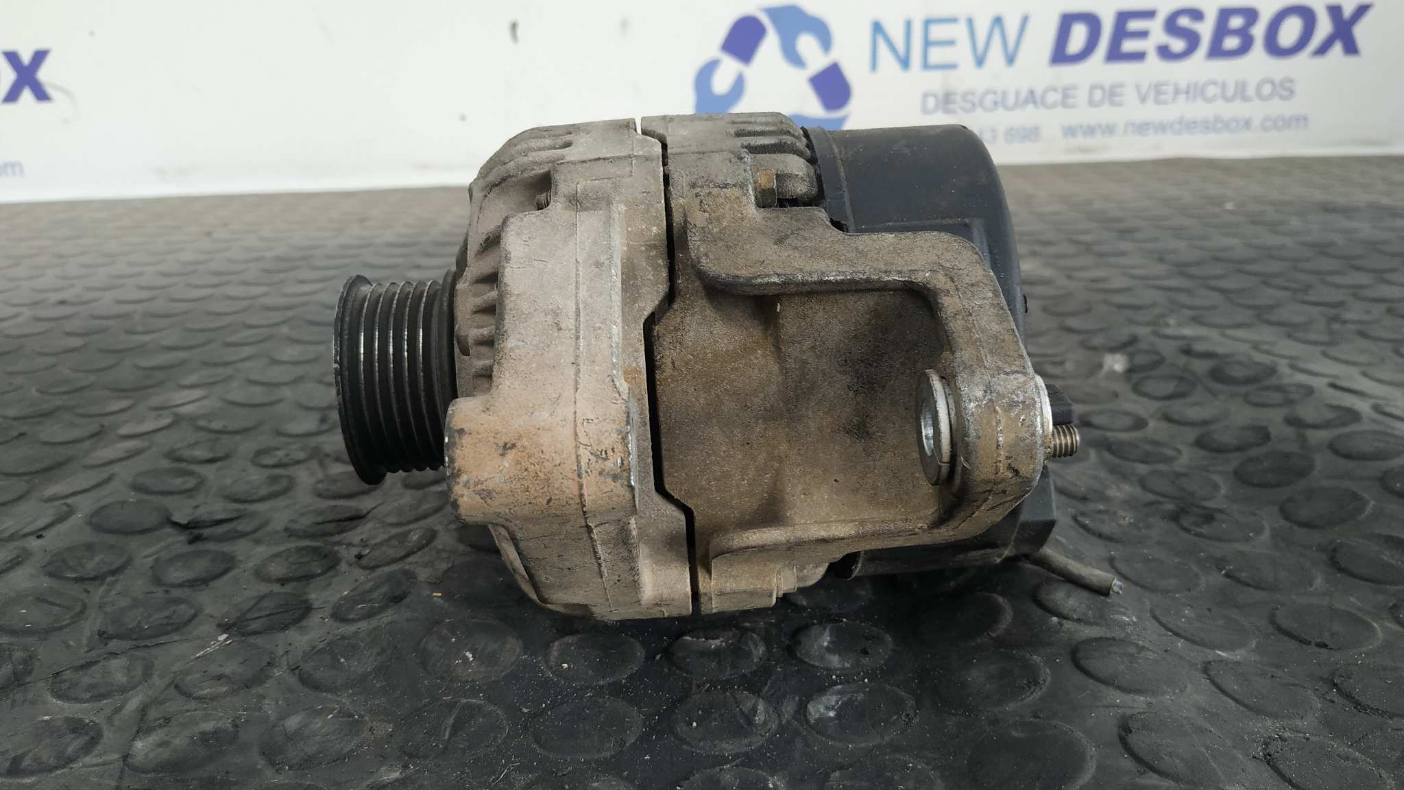 ALTERNADOR OPEL CORSA B - recambio desguace - vista 5