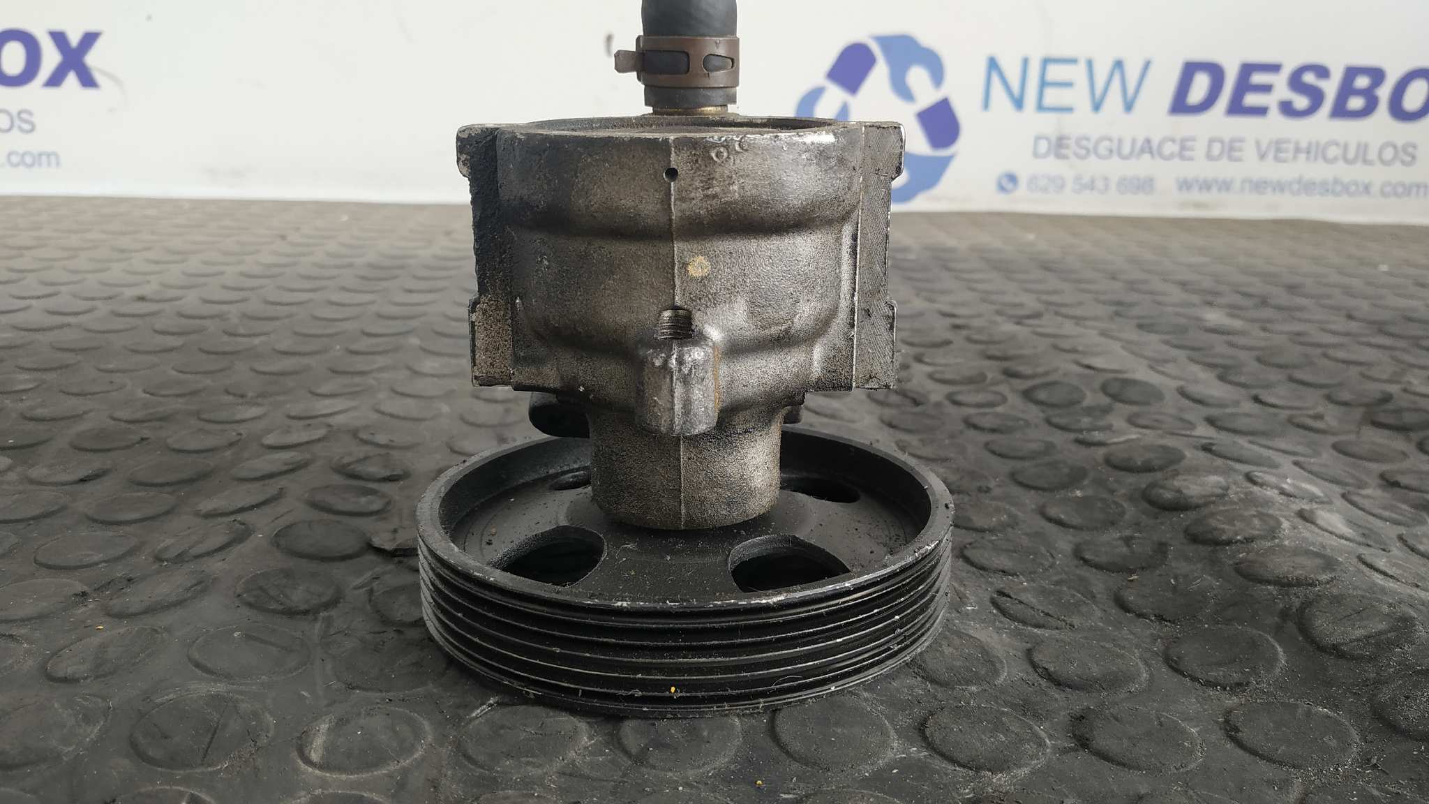 BOMBA DIRECCION RENAULT LAGUNA II GRANDTOUR (KG0) - vista 3