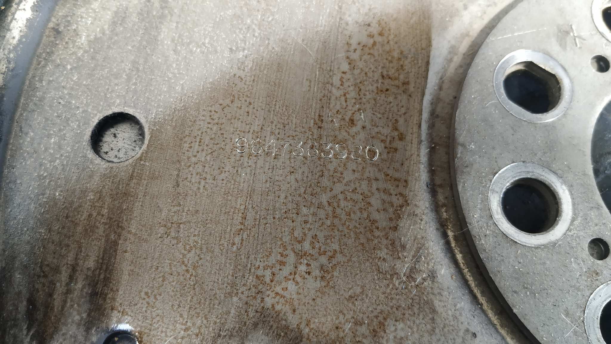 VOLANTE MOTOR PEUGEOT 407 2.7 HDI FAP CAT (UHZ / DT17TED4) - vista 4