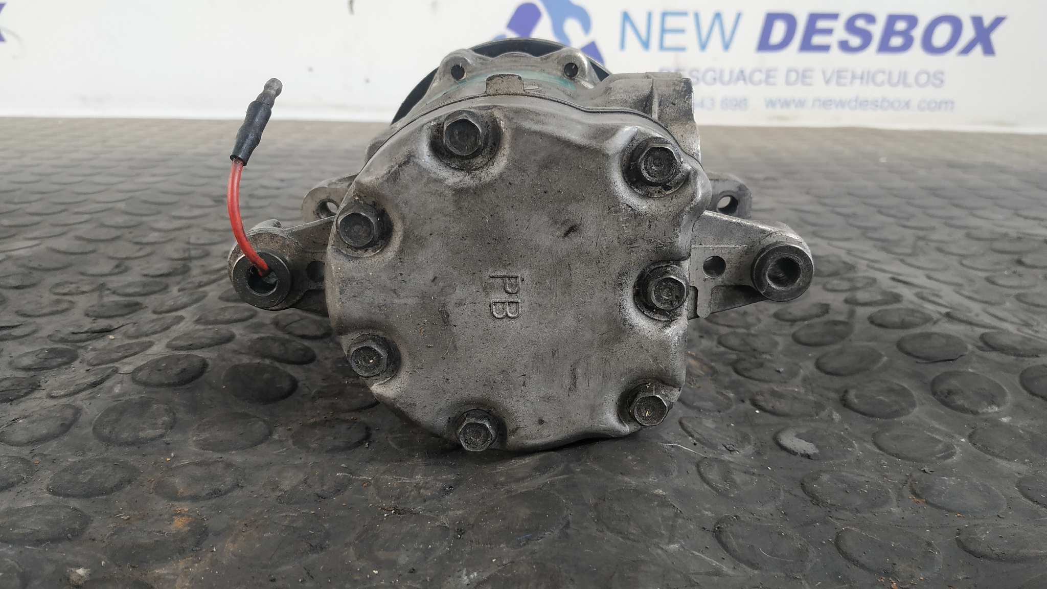 COMPRESOR AIRE ACONDICIONADO OPEL ASTRA F BERLINA 1.7 TURBODIESEL (17 DT / LU8) - vista 3