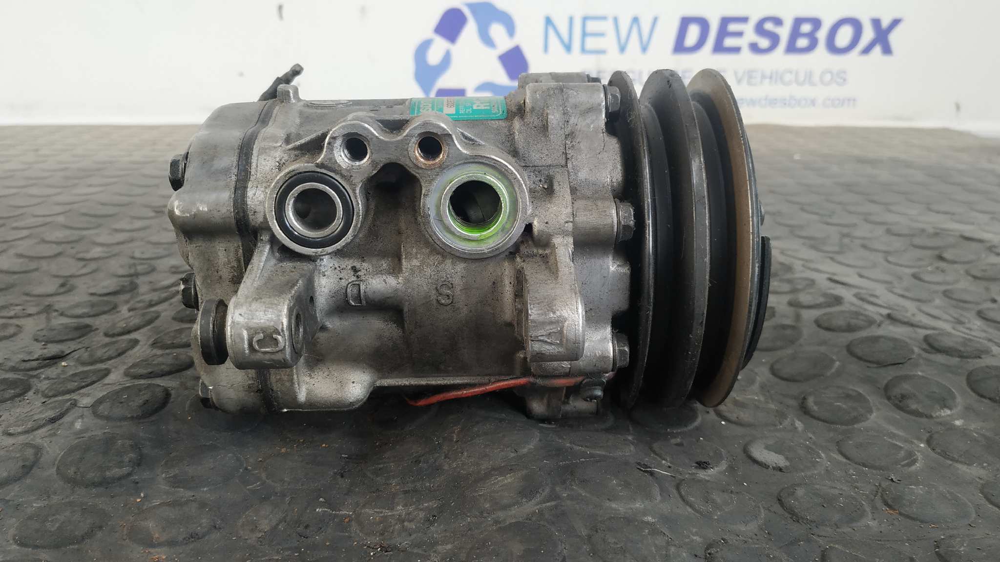 COMPRESOR AIRE ACONDICIONADO OPEL ASTRA F BERLINA 1.7 TURBODIESEL (17 DT / LU8) - vista 4