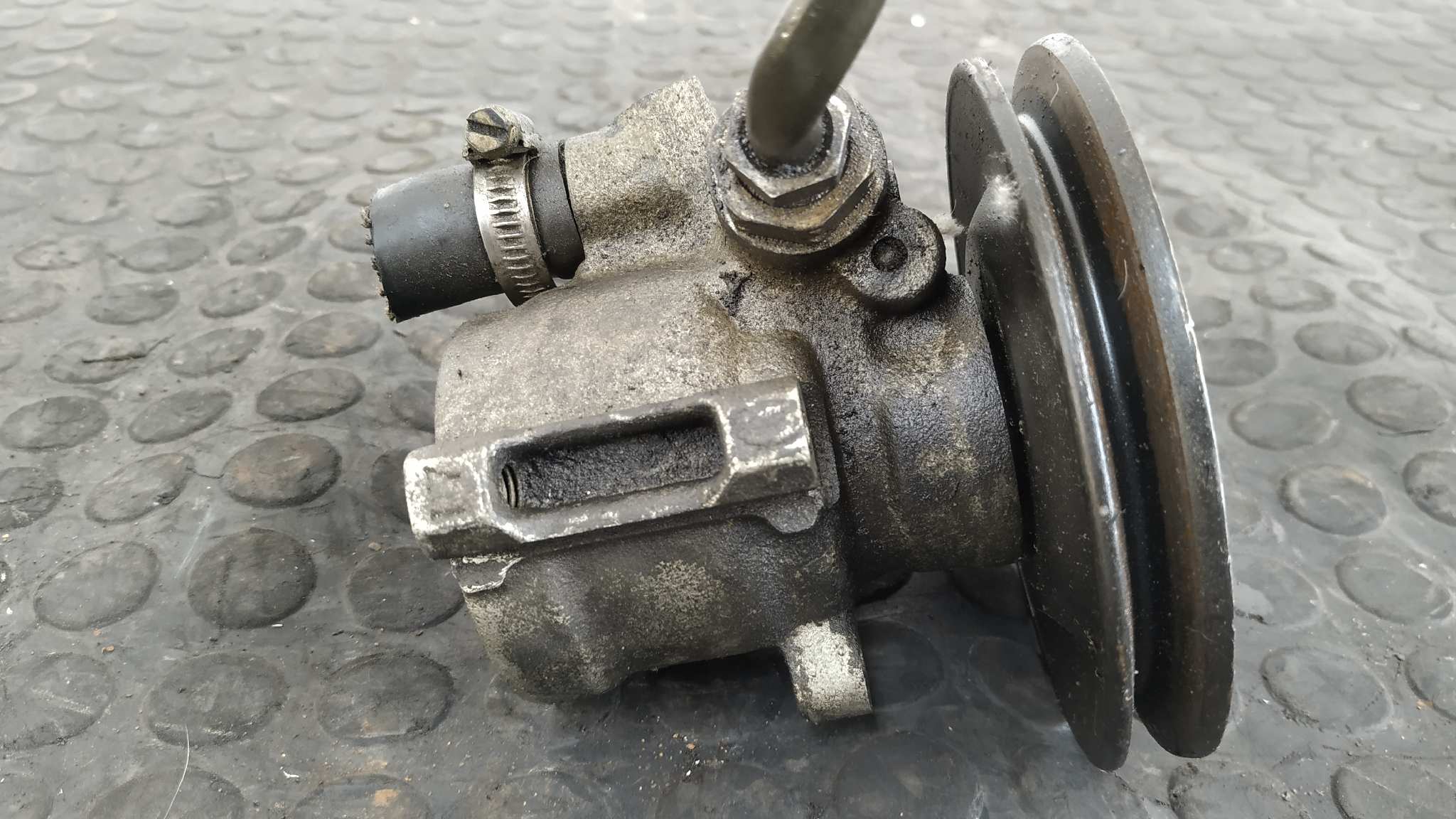 BOMBA DIRECCION OPEL ASTRA F BERLINA 1.7 TURBODIESEL CAT (X 17 DTL / 2H8) - vista 6