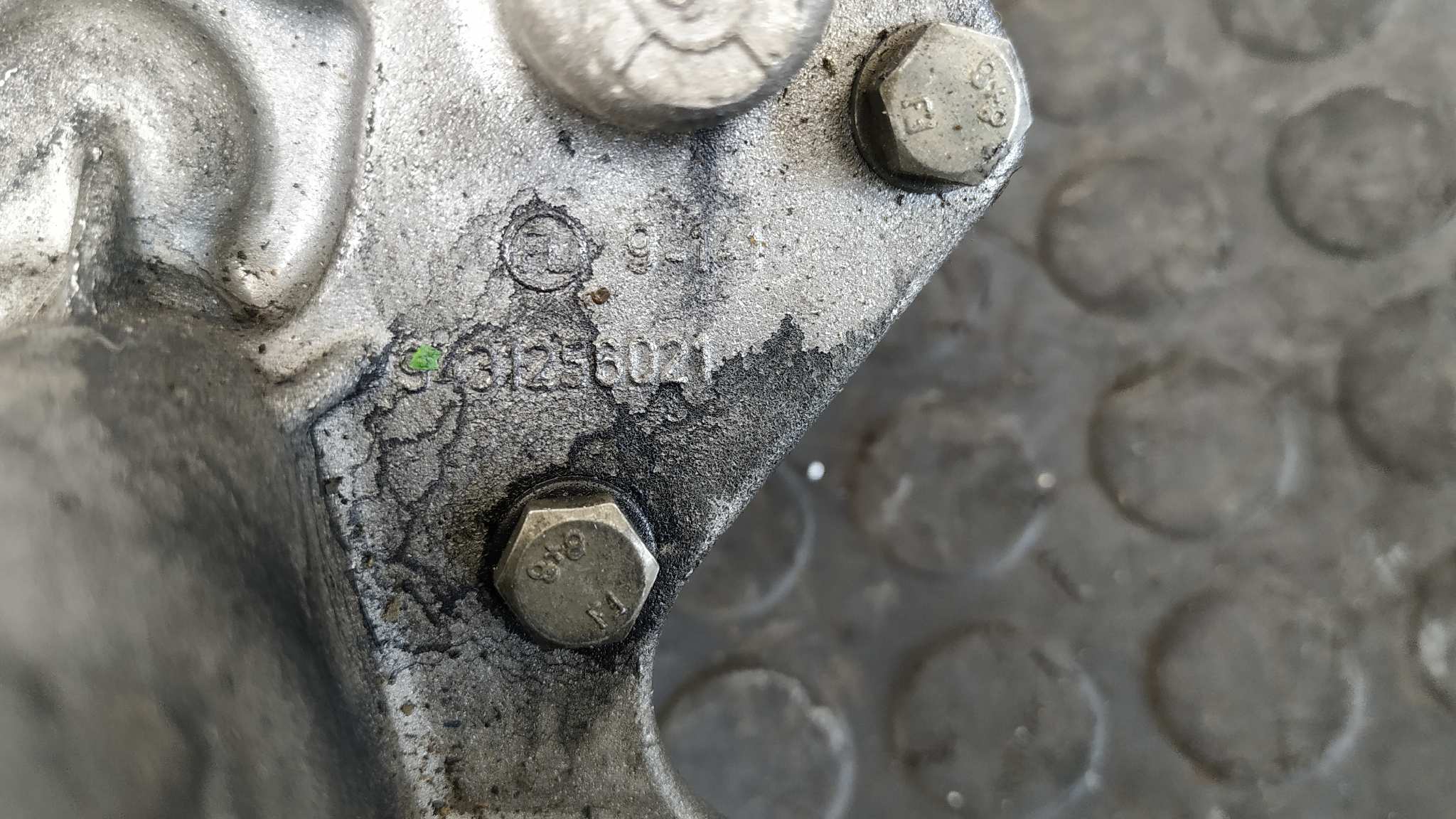 BOMBA ACEITE PEUGEOT 106 (S2) - vista 3