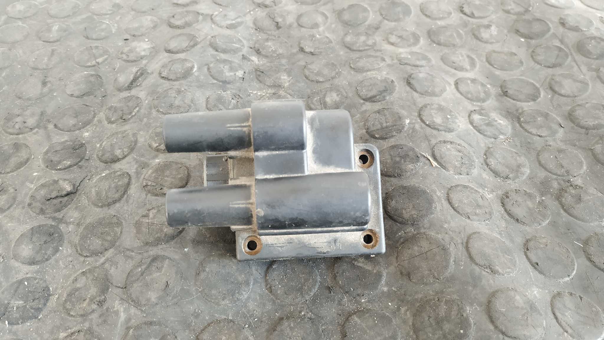 BOBINA ENCENDIDO RENAULT MEGANE I CLASSIC (LA0) - vista 4