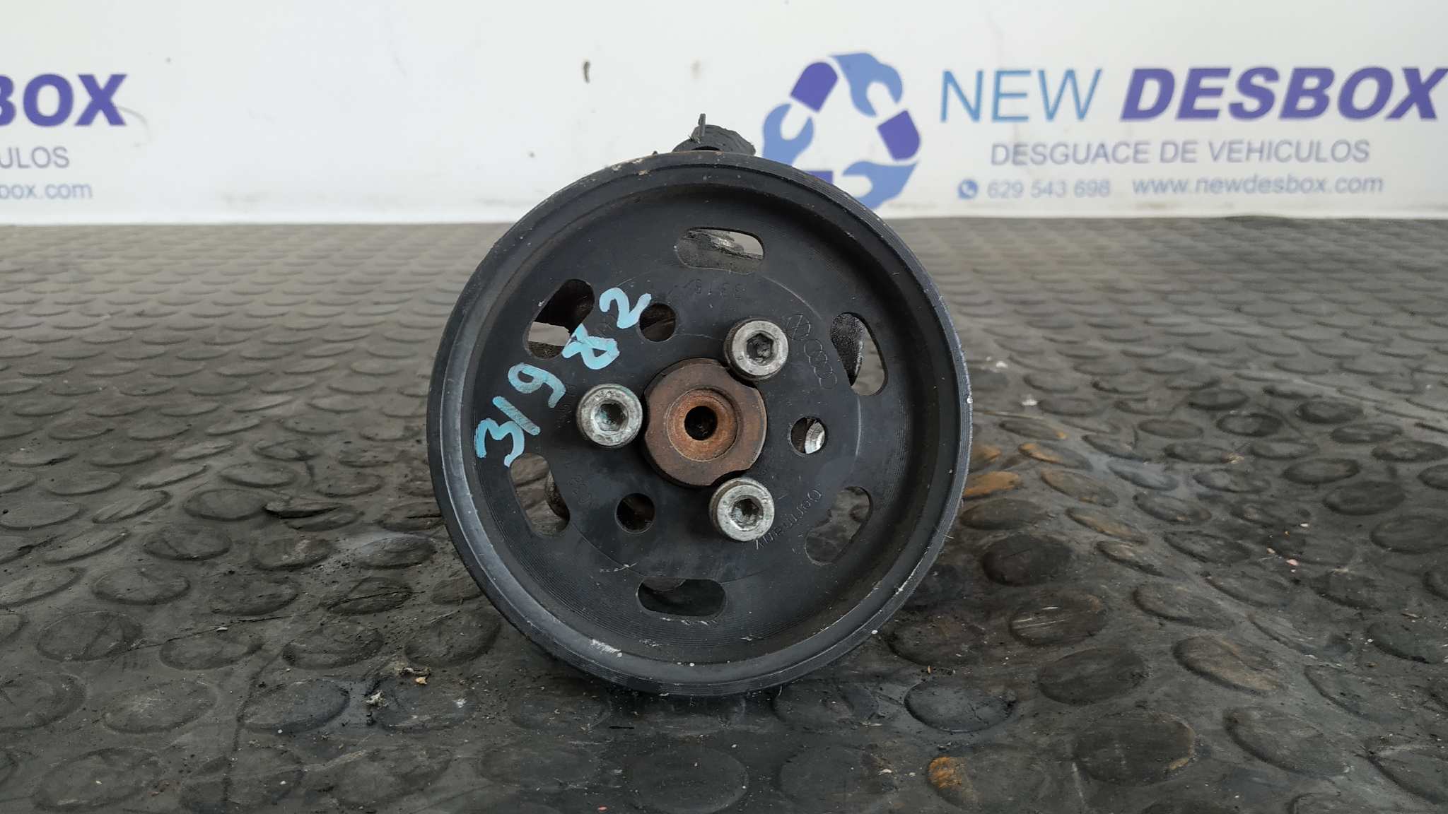 BOMBA DIRECCION SEAT LEON (1M1)