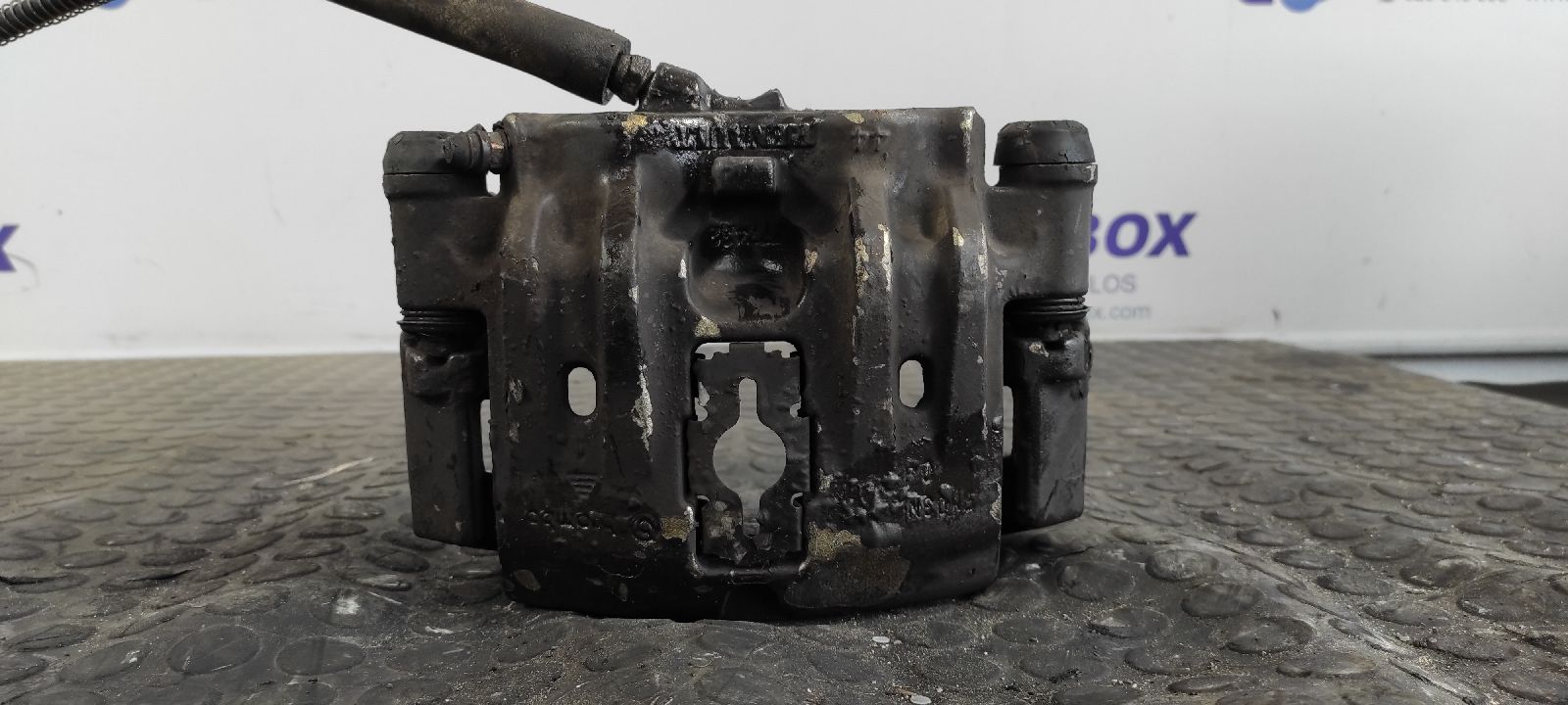 PINZA DE FRENO DELANTERA DERECHA RENAULT MASCOTT