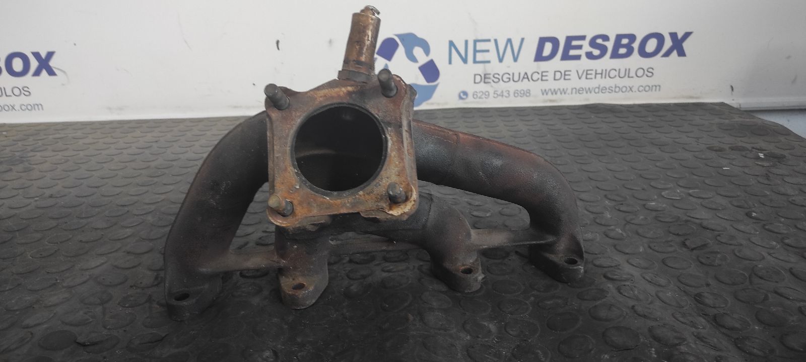 COLECTOR ESCAPE SEAT CORDOBA BERLINA (6K2) - vista 3