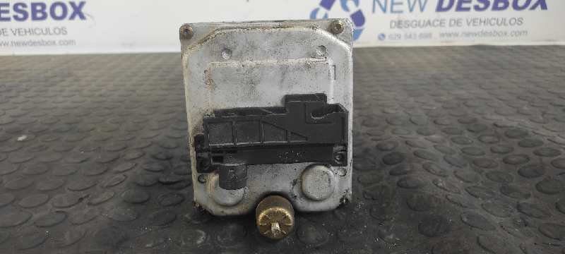 ABS OPEL VECTRA B BERLINA 2.0 16V CAT (X 20 XEV / L34) - vista 3