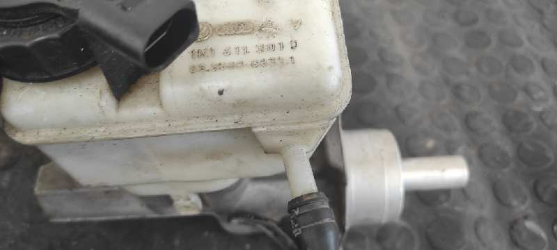 BOMBA FRENO SEAT LEON (1P1) - vista 3