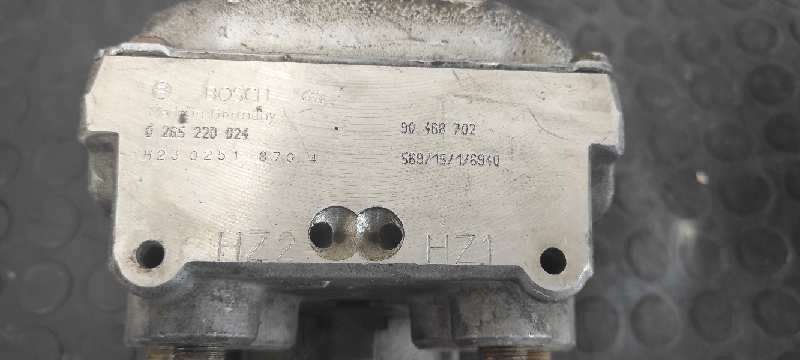 ABS OPEL VECTRA B BERLINA 2.0 16V CAT (X 20 XEV / L34) - vista 5