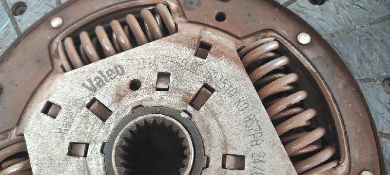 KIT EMBRAGUE FORD TOURNEO CONNECT (TC7) - vista 9