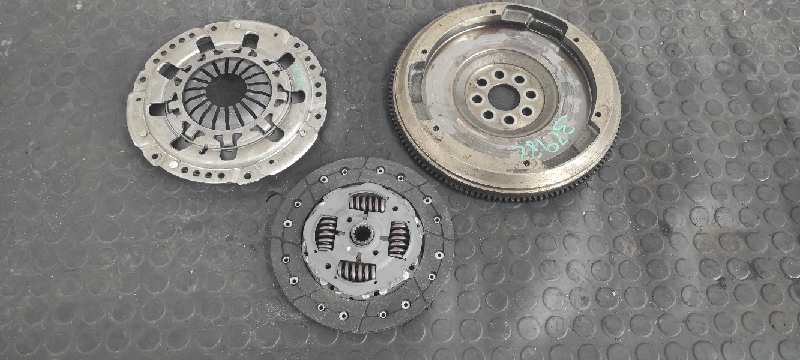 KIT EMBRAGUE OPEL ASTRA G BERLINA