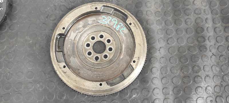 KIT EMBRAGUE OPEL ASTRA G BERLINA - vista 3