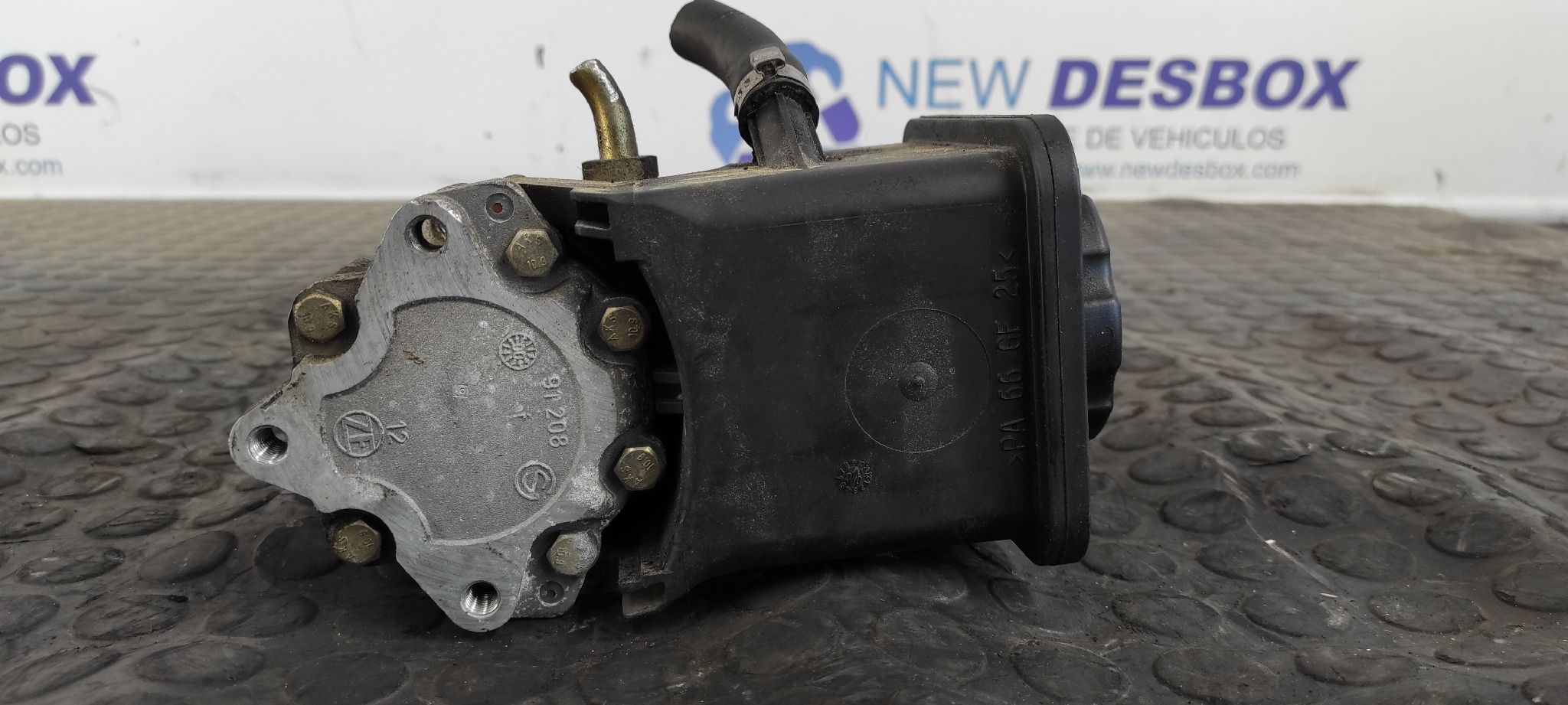 BOMBA DIRECCION BMW SERIE 3 BERLINA (E46) - vista 4