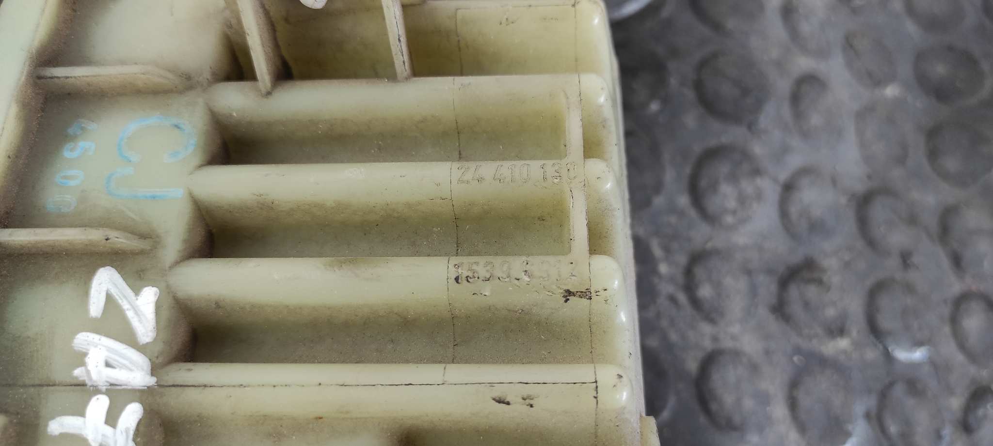 CAJA RELES VENTILADORES OPEL ZAFIRA A - vista 3