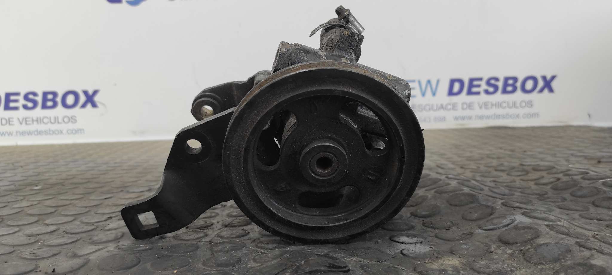 BOMBA DIRECCION OPEL CORSA B