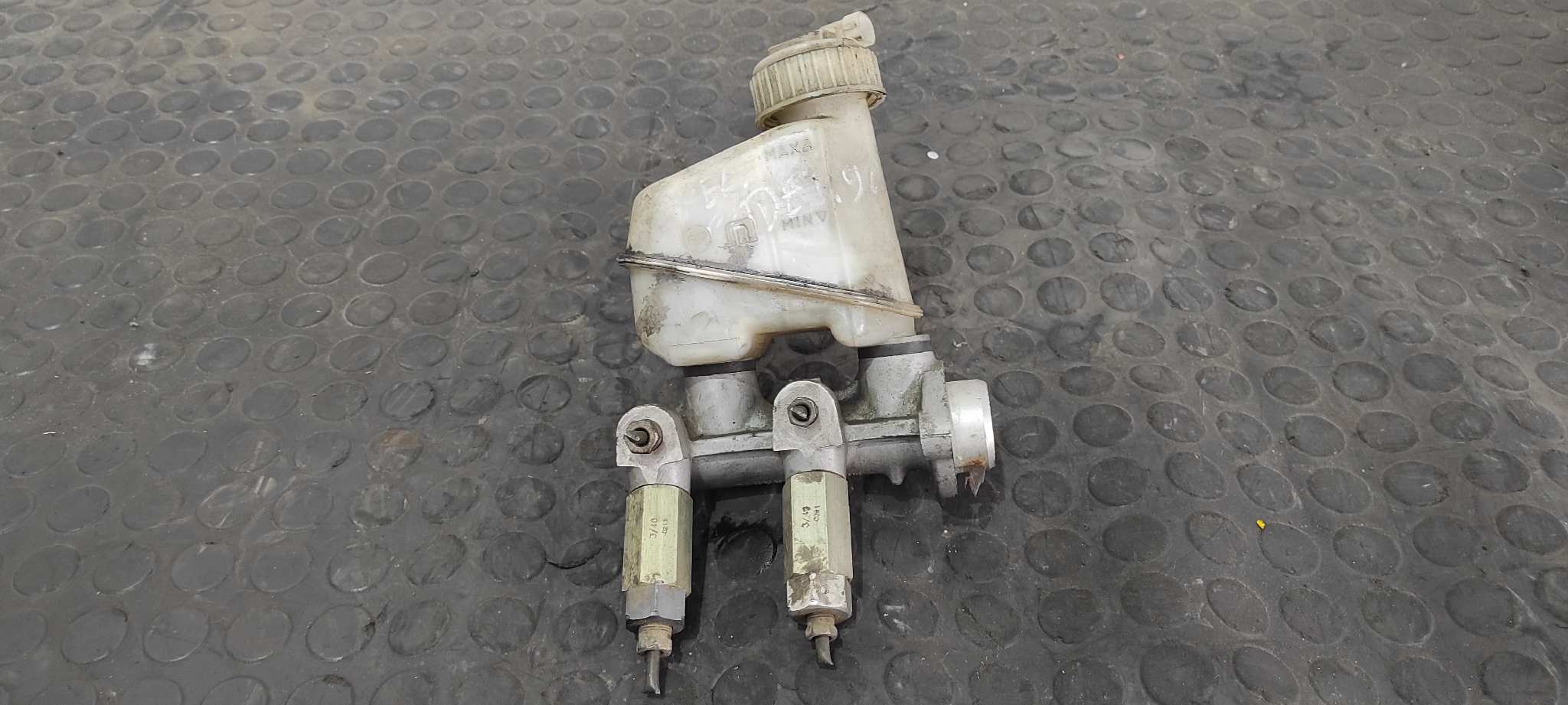 BOMBA FRENO OPEL KADETT E - vista 3