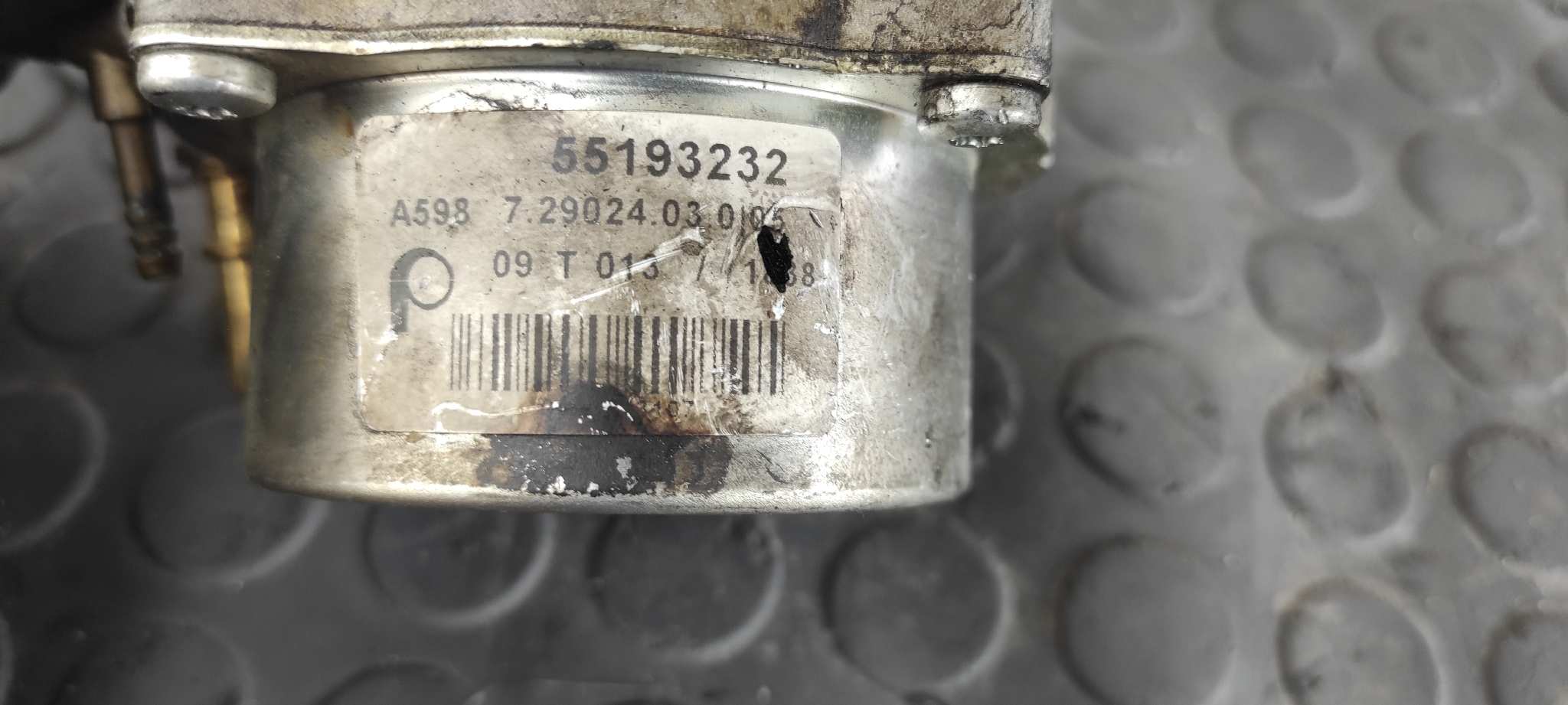 DEPRESOR FRENO / BOMBA VACIO OPEL CORSA D - vista 4