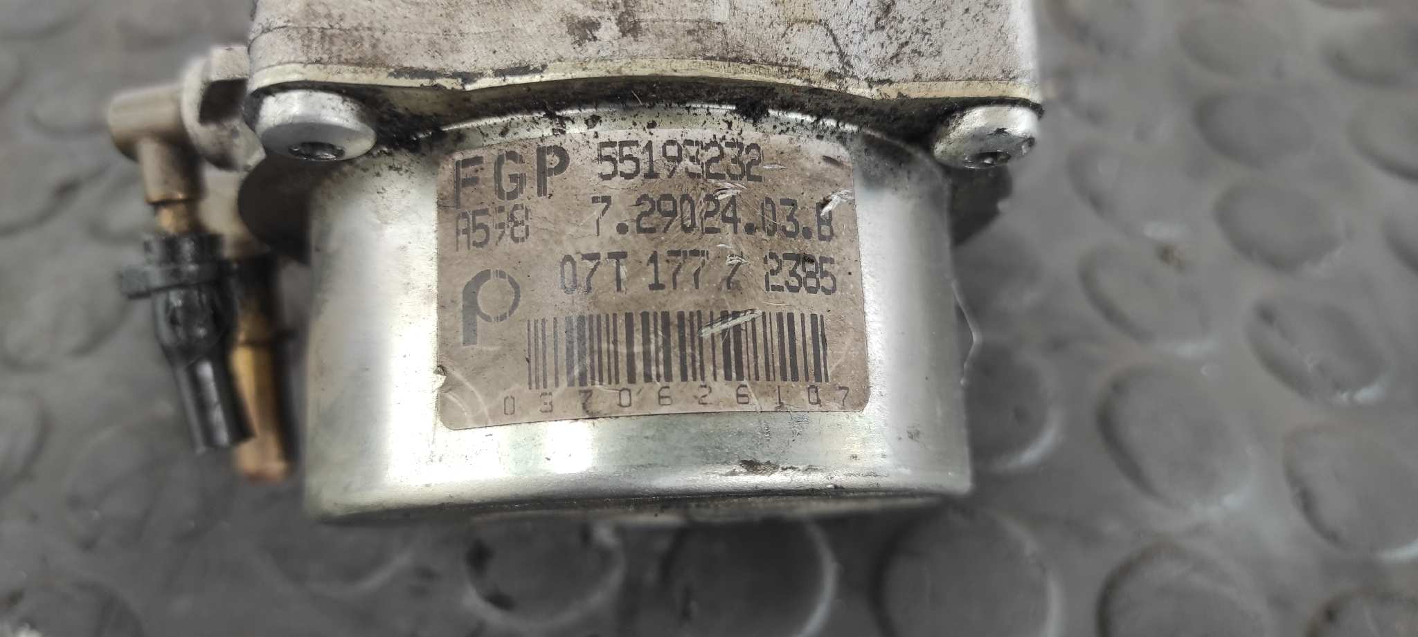 DEPRESOR FRENO / BOMBA VACIO OPEL CORSA D 1.3 16V CDTI CAT (Z 13 DTH / L4I) - vista 2