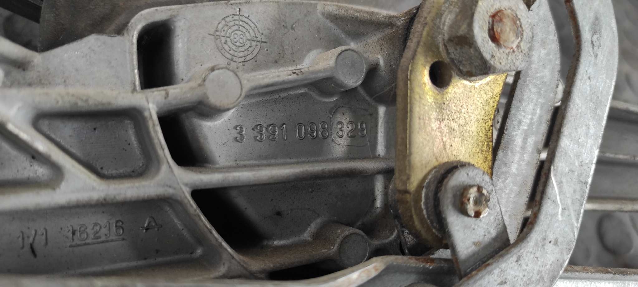 MOTOR LIMPIA DELANTERO MERCEDES-BENZ CLASE E (W210) - vista 3