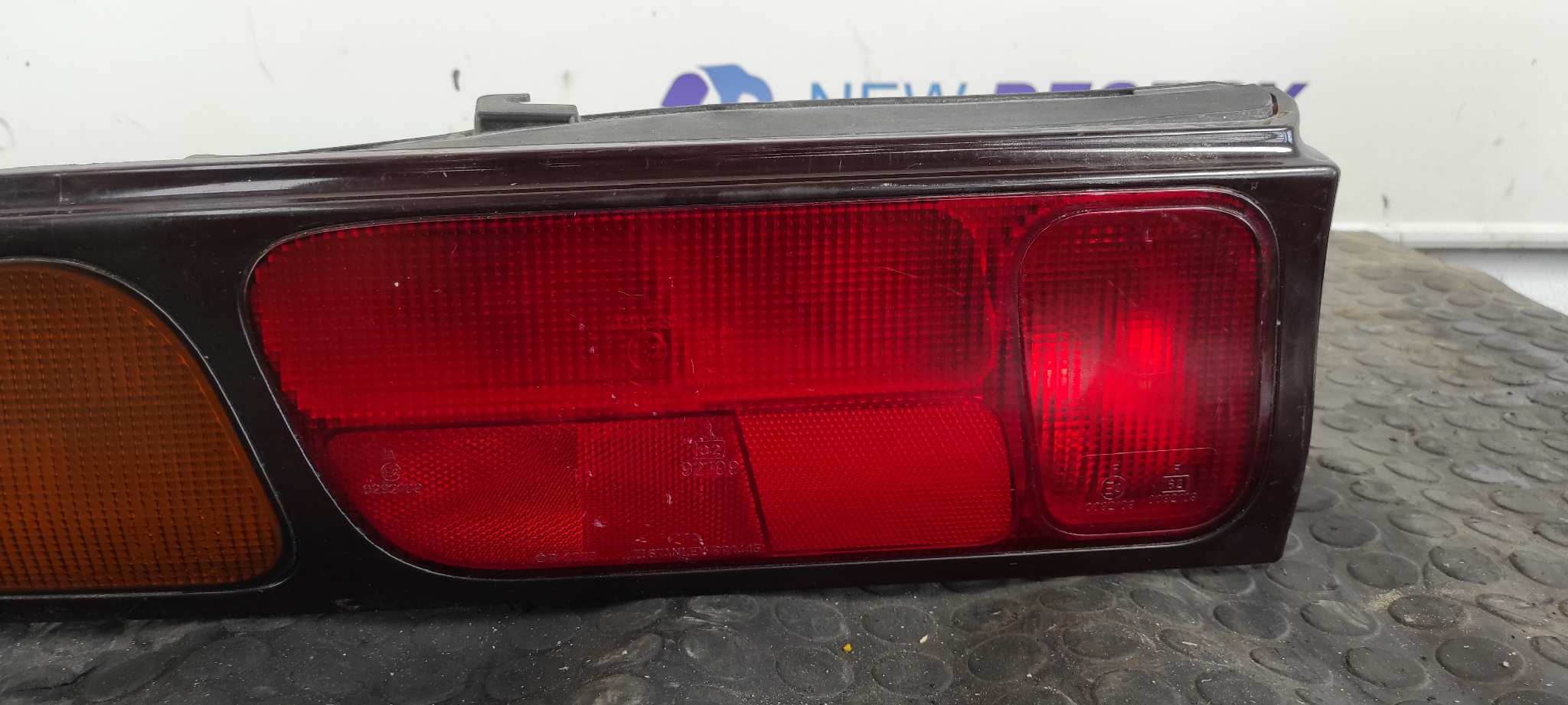 PILOTO TRASERO IZQUIERDO FORD PROBE 2.0 - vista 6