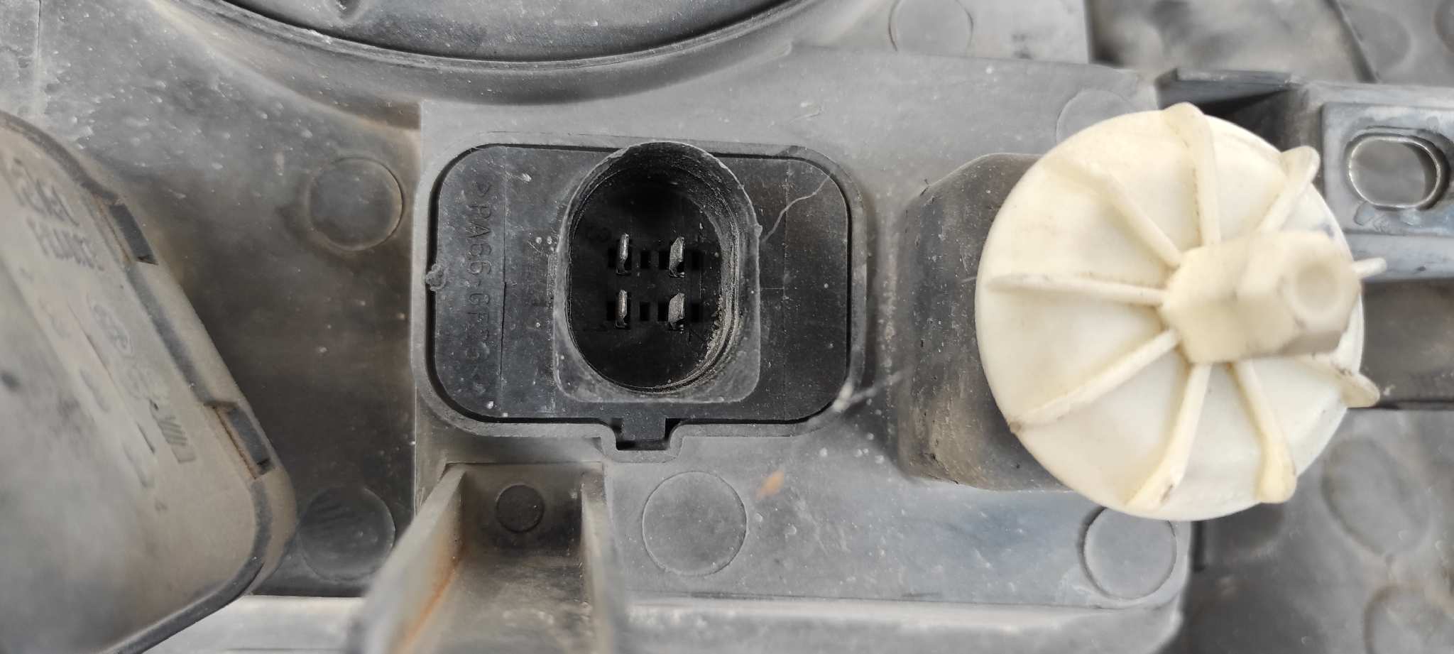 FARO DERECHO VOLKSWAGEN T4 BUS (MOD. 1991) - vista 7