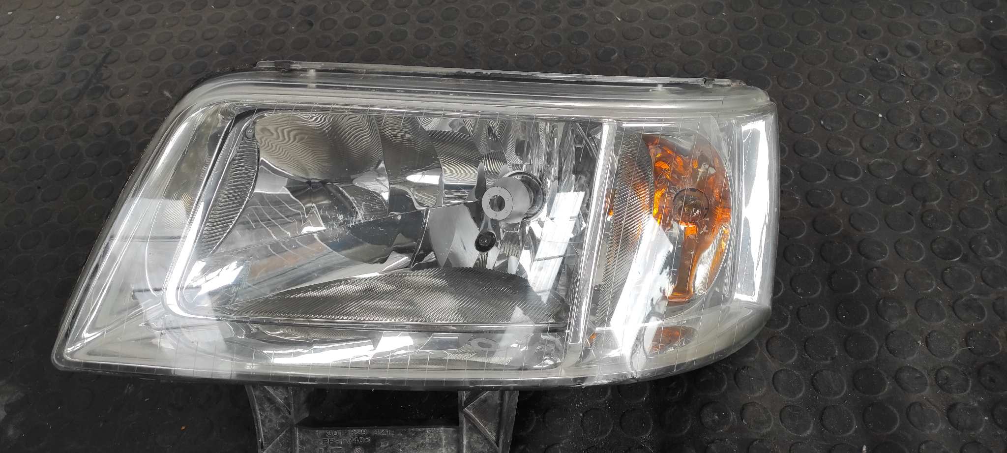 FARO IZQUIERDO VOLKSWAGEN T5 TRANSPORTER/FURGONETA - vista 3