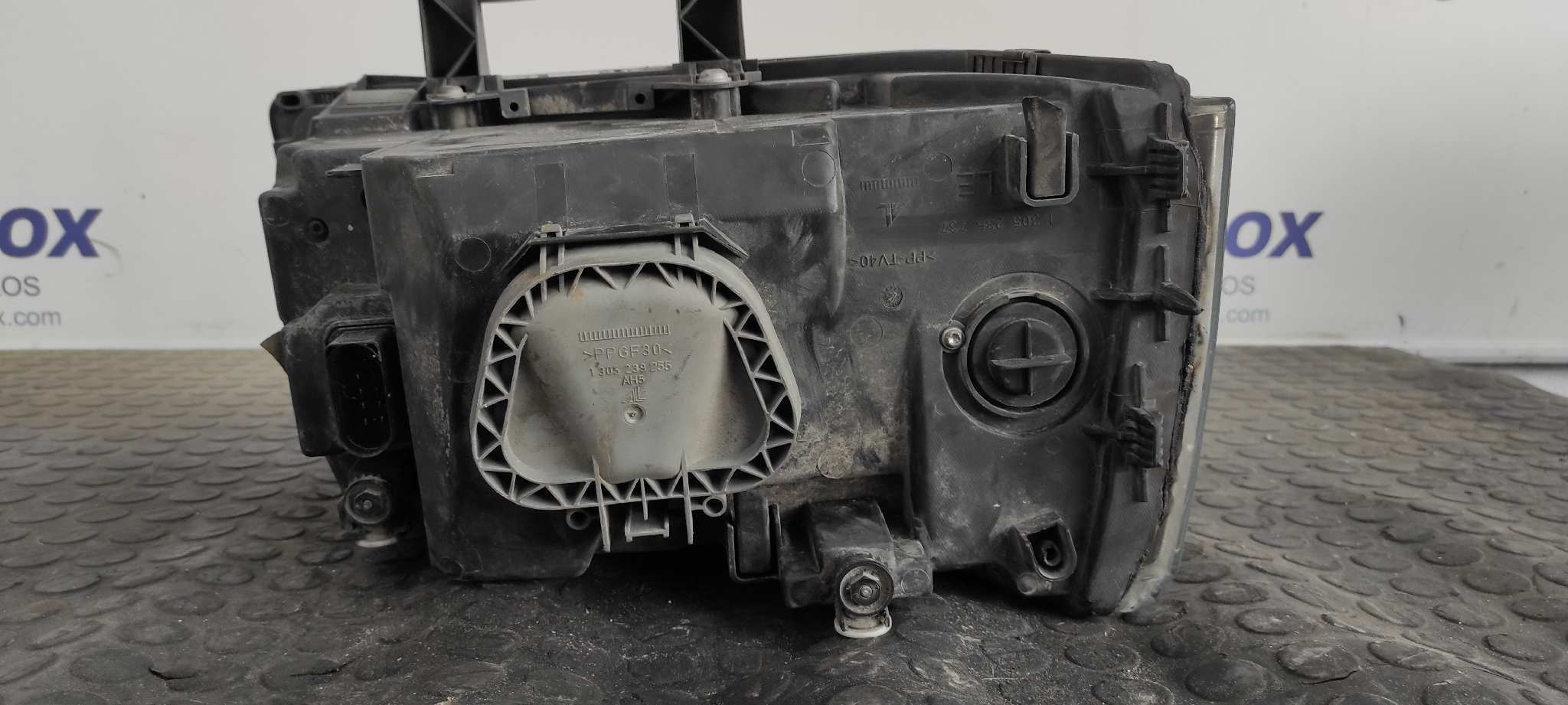 FARO IZQUIERDO VOLKSWAGEN T5 TRANSPORTER/FURGONETA - vista 2