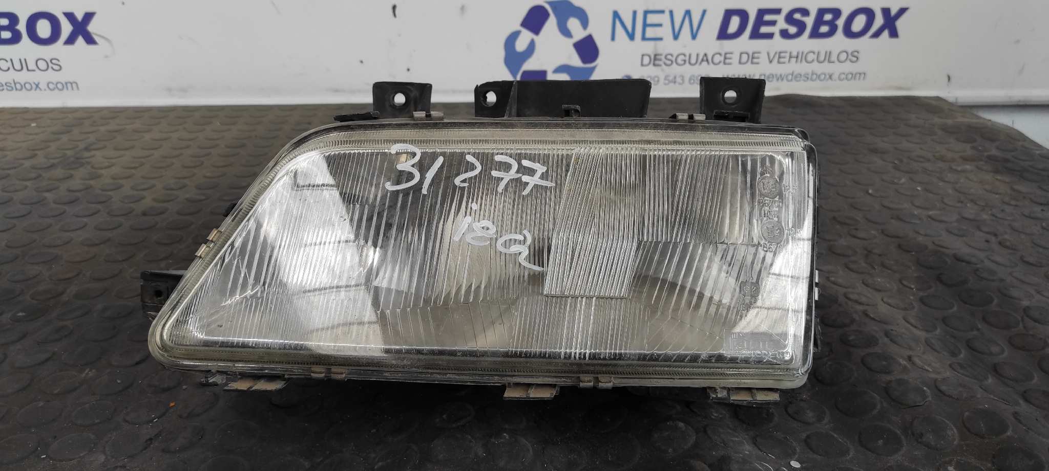 FARO IZQUIERDO PEUGEOT 405 BERLINA