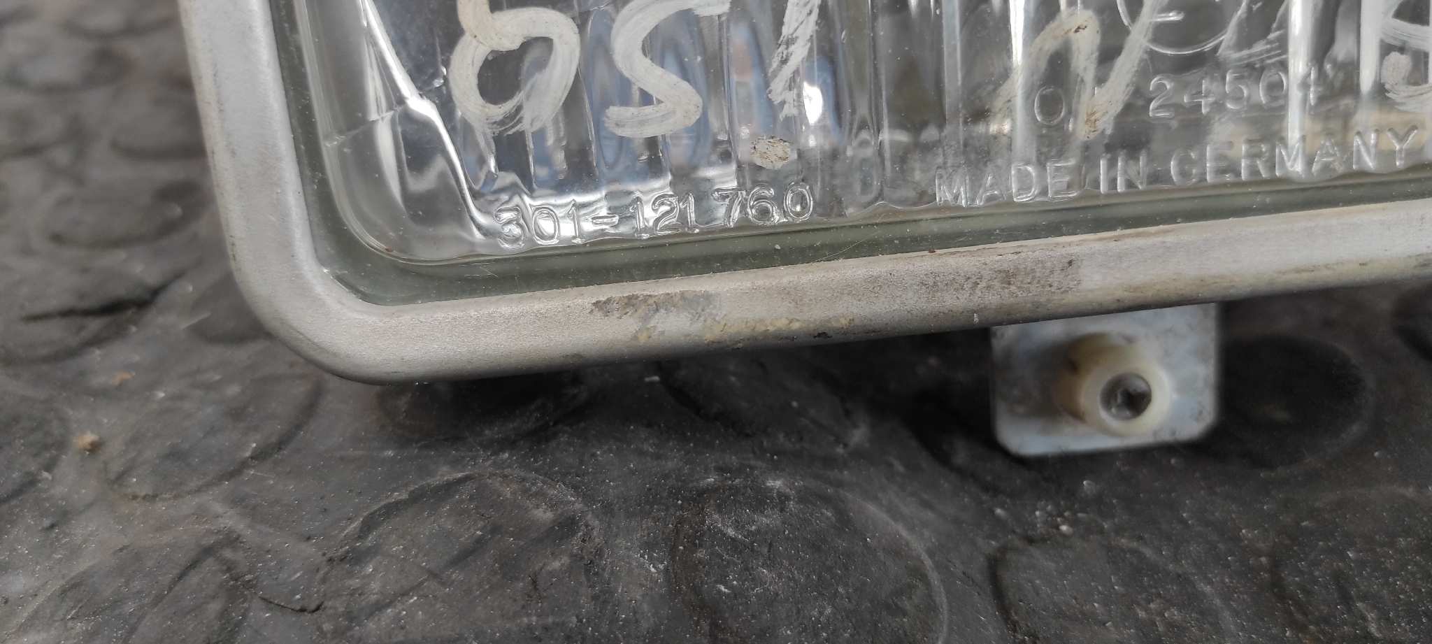 FARO ANTINIEBLA IZQUIERDO NISSAN VANETTE (C 220) - vista 6