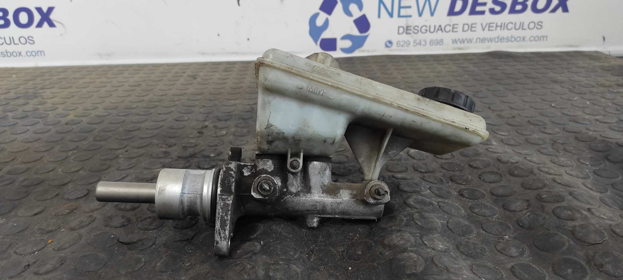 BOMBA FRENO OPEL VIVARO 1.9 CDTI CAT (F9Q-760 / L08) - vista 3