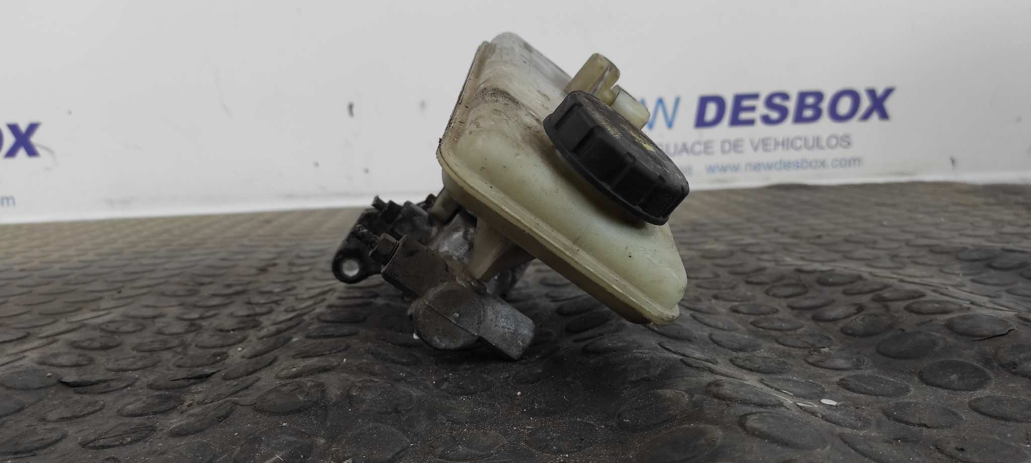 BOMBA FRENO OPEL VIVARO 1.9 CDTI CAT (F9Q-760 / L08) - vista 6