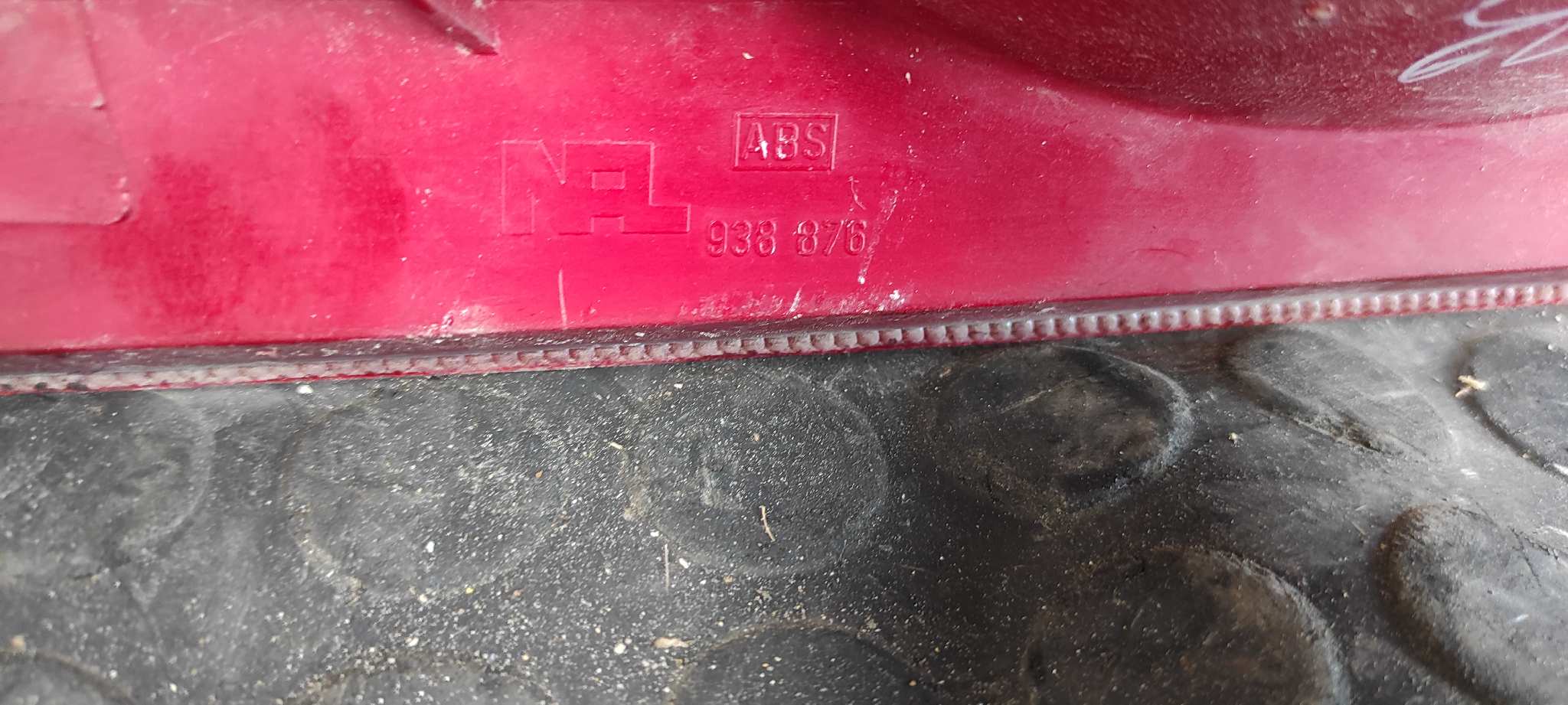 PILOTO TRASERO DERECHO FORD COUGAR (MC) - vista 7