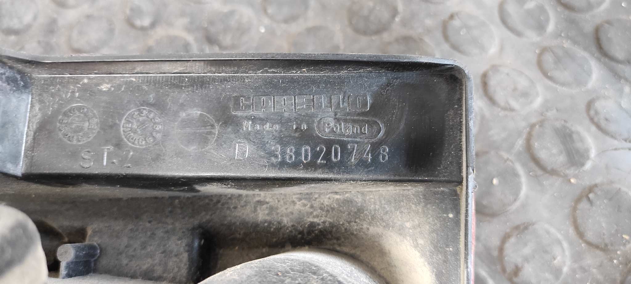 PILOTO TRASERO DERECHO VOLKSWAGEN LUPO (6X1/6E1) - vista 3