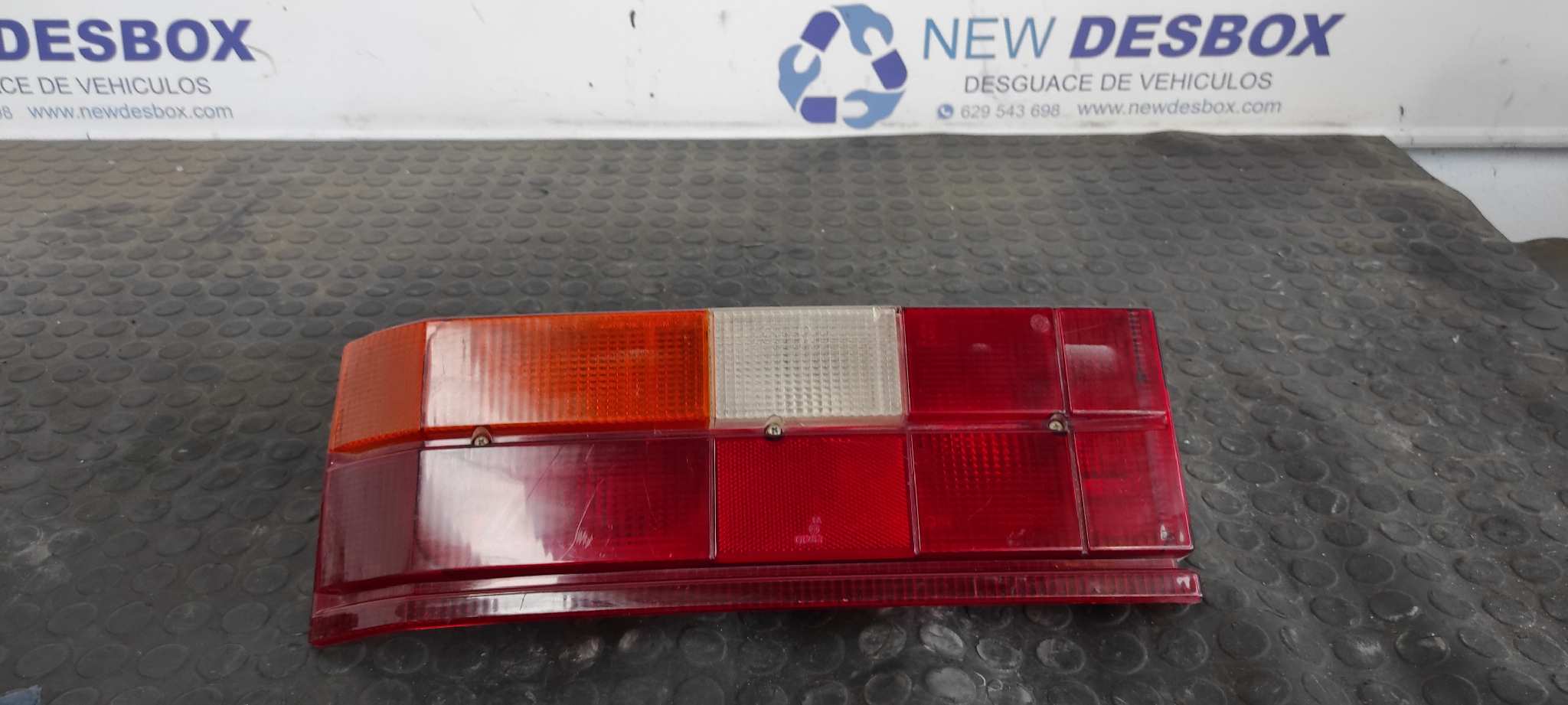 PILOTO TRASERO IZQUIERDO TALBOT HORIZON 1.9