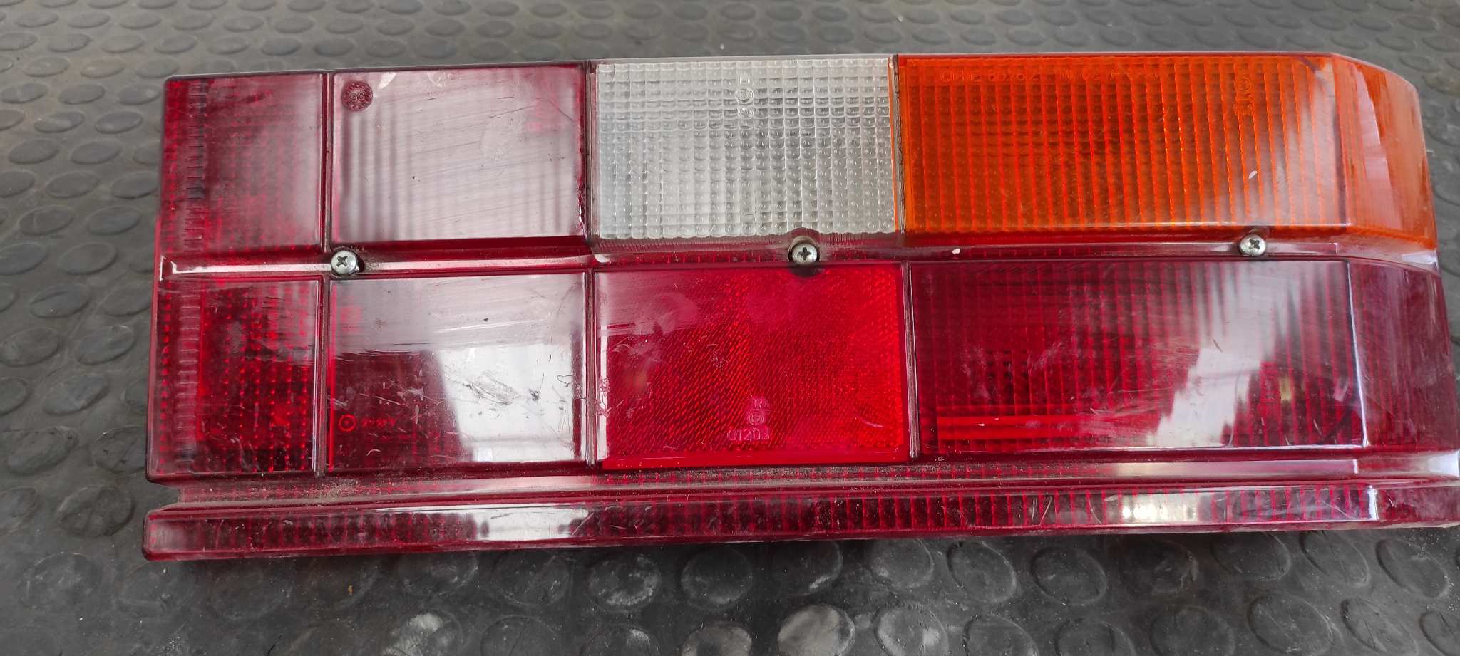 PILOTO TRASERO DERECHO TALBOT HORIZON 1.9 - vista 6