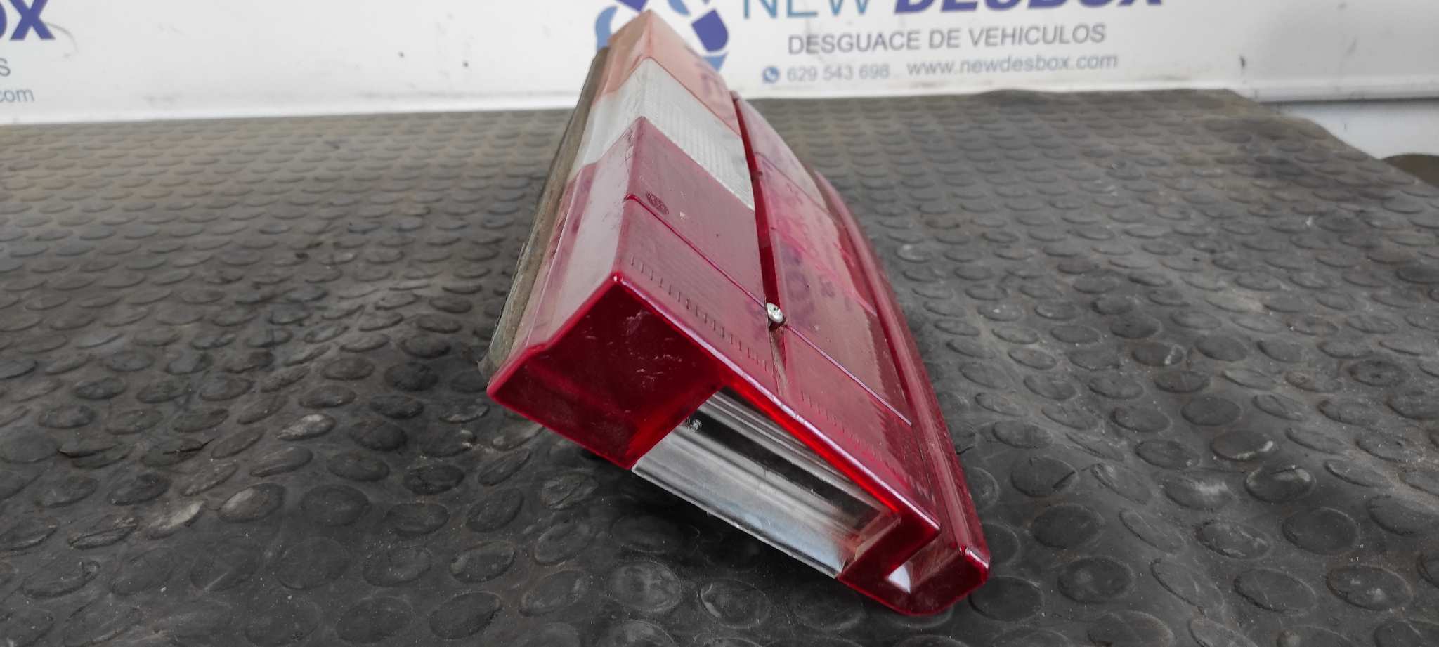 PILOTO TRASERO DERECHO TALBOT HORIZON 1.9 - vista 9