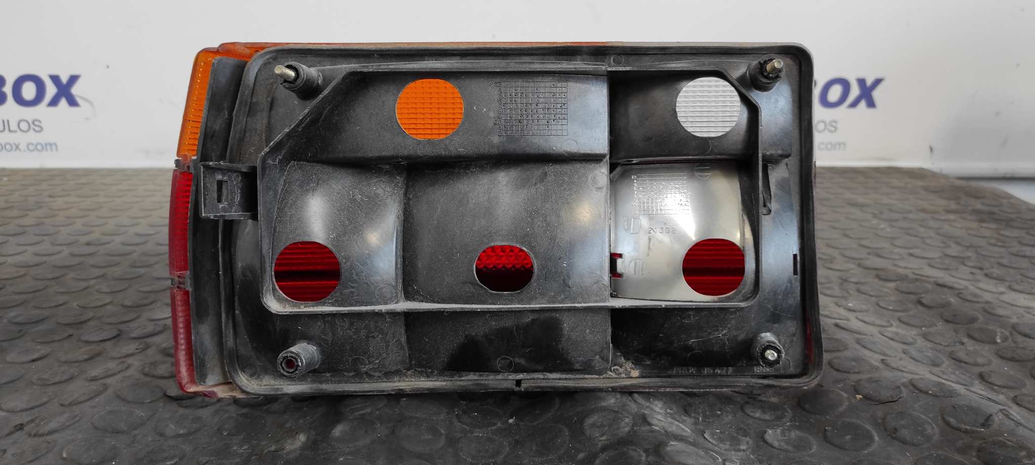 PILOTO TRASERO DERECHO SEAT MALAGA 1.2 - vista 5