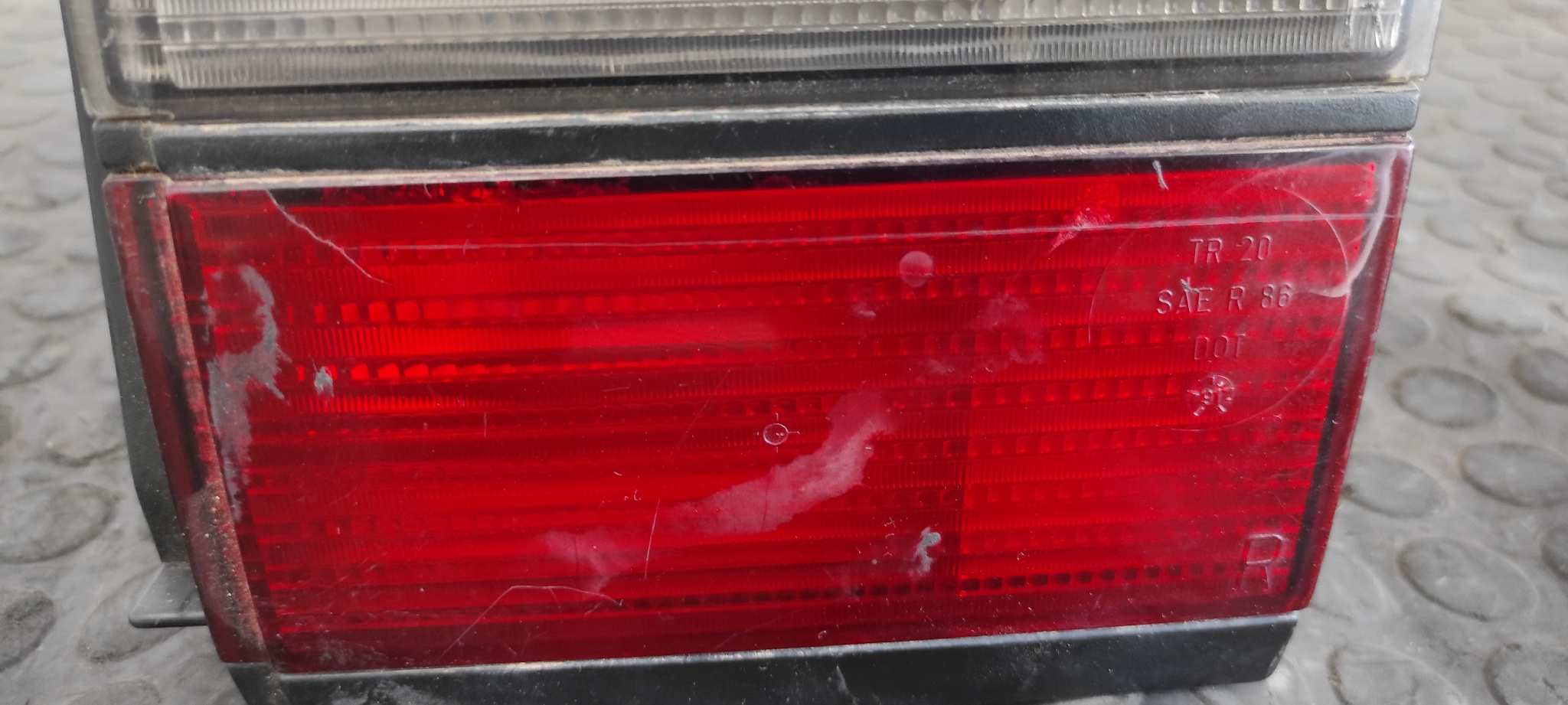 PILOTO PORTON DERECHO VOLKSWAGEN PASSAT BERLINA (312) - vista 5