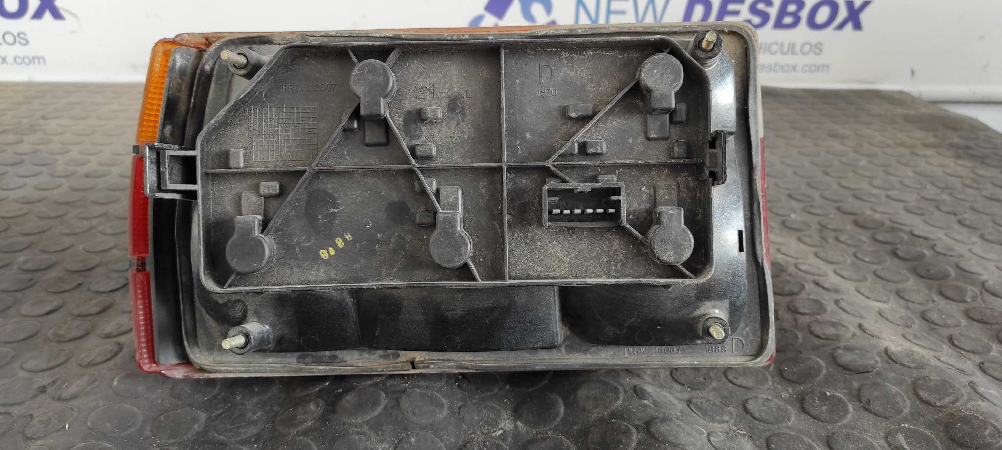 PILOTO TRASERO DERECHO SEAT MALAGA - vista 4