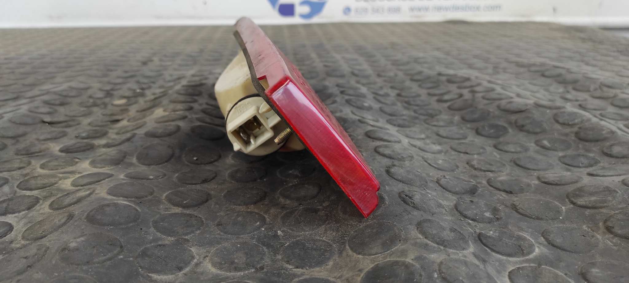 PILOTO TRASERO IZQUIERDO INTERIOR RENAULT 11 - vista 3