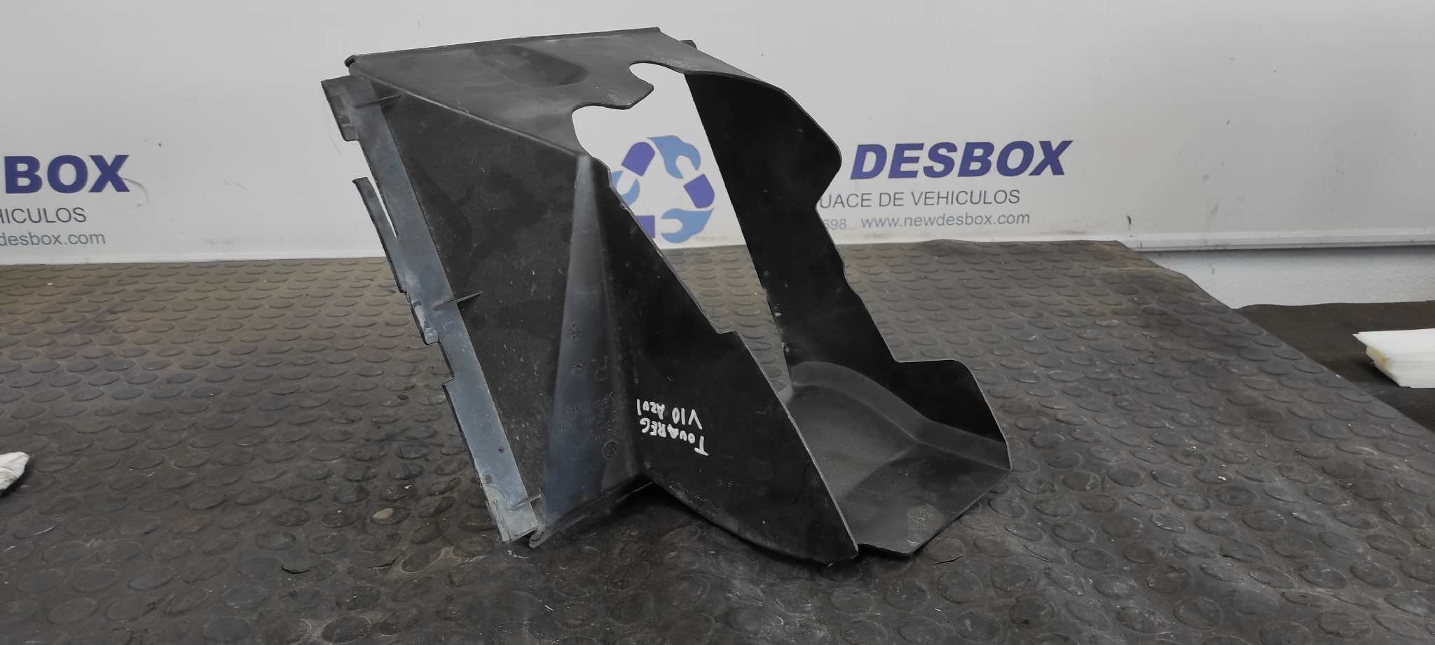 NO IDENTIFICADO VOLKSWAGEN TOUAREG (7LA)