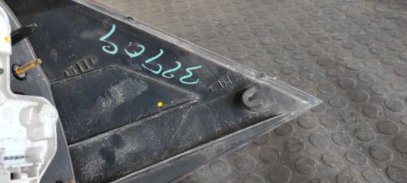 PILOTO TRASERO IZQUIERDO RENAULT MEGANE II CLASSIC BERLINA - vista 4