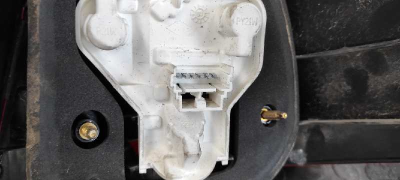 PILOTO TRASERO IZQUIERDO RENAULT MEGANE II CLASSIC BERLINA - vista 7