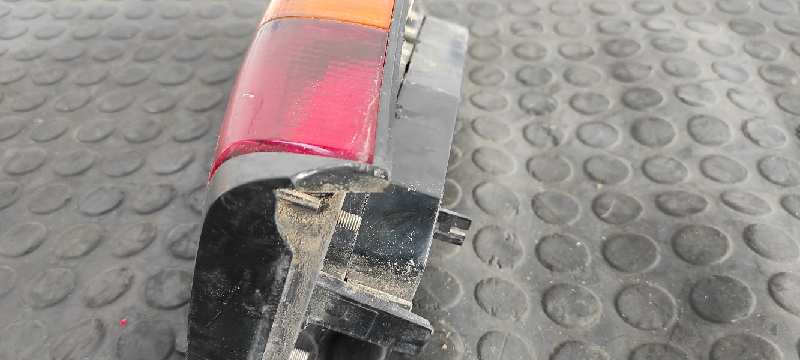 PILOTO TRASERO DERECHO VOLKSWAGEN POLO (867/871/873) - vista 2