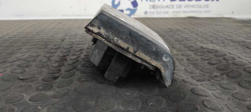 PILOTO TRASERO DERECHO VOLKSWAGEN POLO (867/871/873) - vista 8